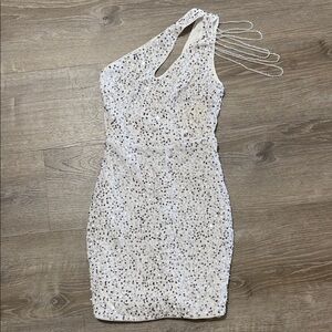 Elegant White Sequin Dress